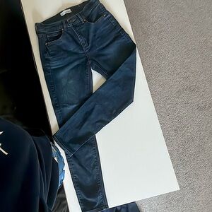 LOFT jeans size 27/4, great condition.